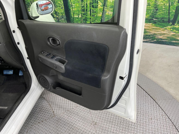2015 Nissan Cube DBA-Z12 (UW-6a126d30eae70)[23]