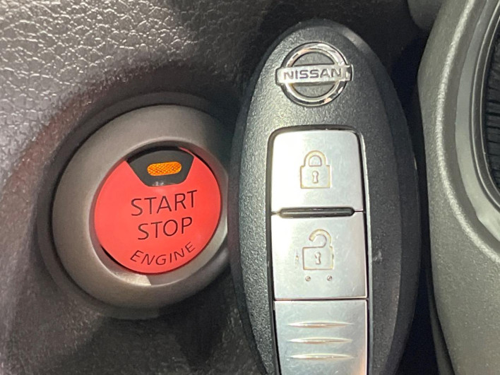 2015 Nissan Cube DBA-Z12 (UW-6a126d30eae70)[10]