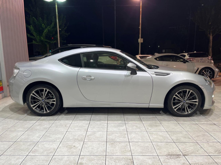 2012 Subaru BRZ DBA-ZC6 (UW-6a126d33494bb)[14]