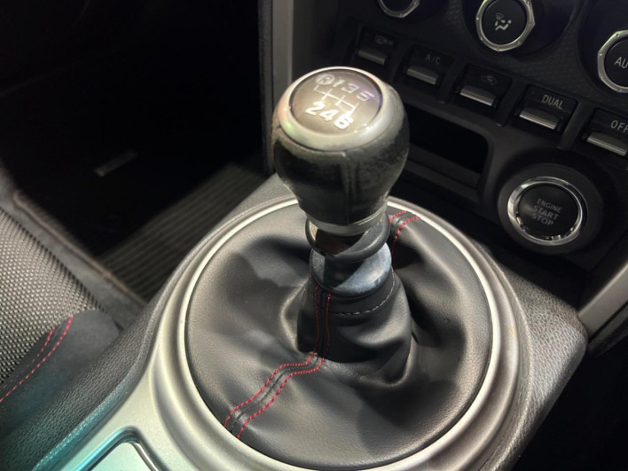 2012 Subaru BRZ DBA-ZC6 (UW-6a126d33494bb)[27]