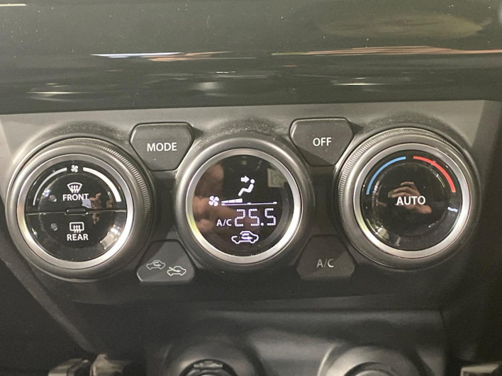 2018 Suzuki Swift DBA-ZC83S (UW-6a126d34b18e7)[29]