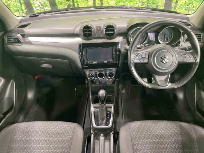 2018 Suzuki Swift DBA-ZC83S (UW-6a126d34b18e7)[24]