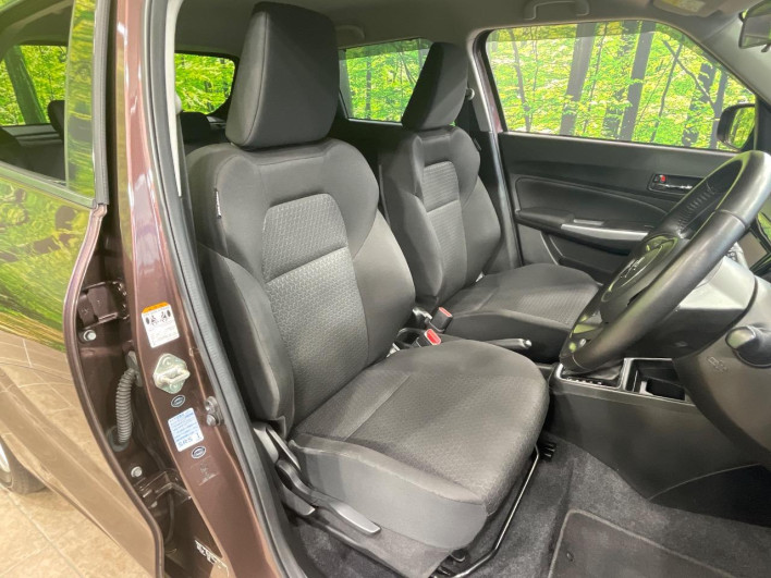 2018 Suzuki Swift DBA-ZC83S (UW-6a126d34b18e7)[10]