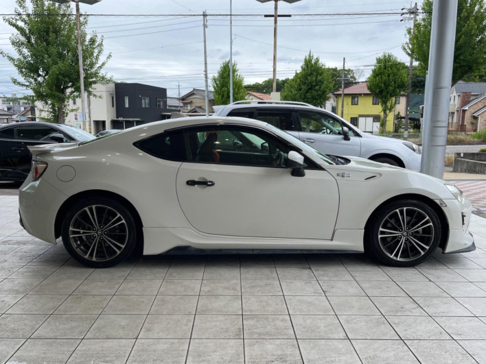 2014 Toyota 86 DBA-ZN6 (UW-6a126d37b1d1f)[6]