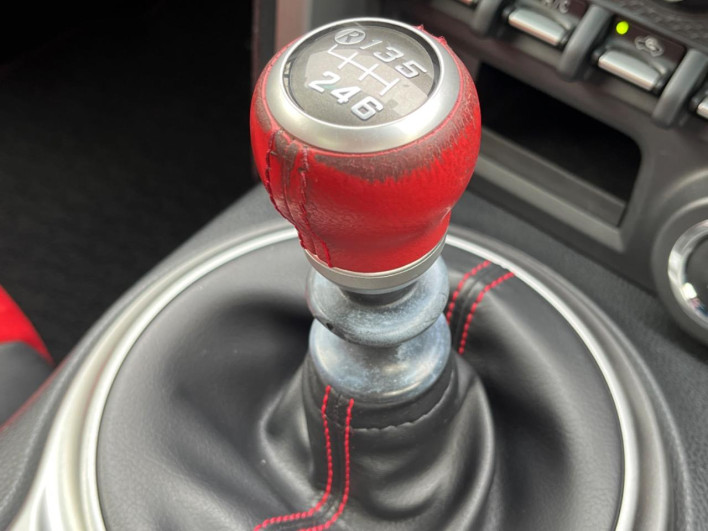 2014 Toyota 86 DBA-ZN6 (UW-6a126d37b1d1f)[24]