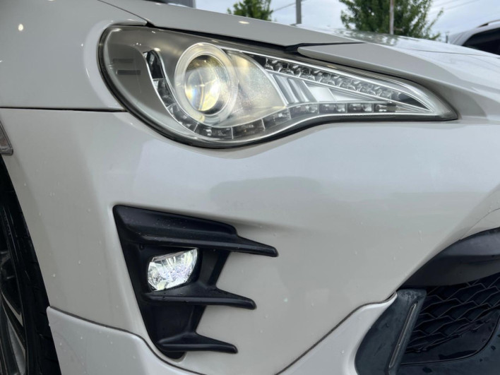 2014 Toyota 86 DBA-ZN6 (UW-6a126d37b1d1f)[13]