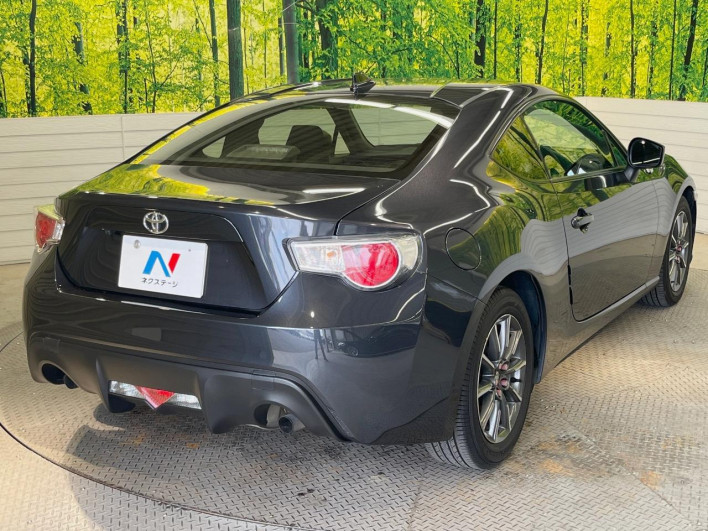 2015 Toyota 86 DBA-ZN6 (UW-6a126d37bbe9e)[18]