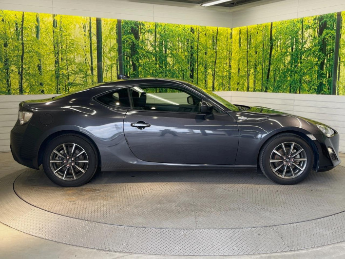 2015 Toyota 86 DBA-ZN6 (UW-6a126d37bbe9e)[19]