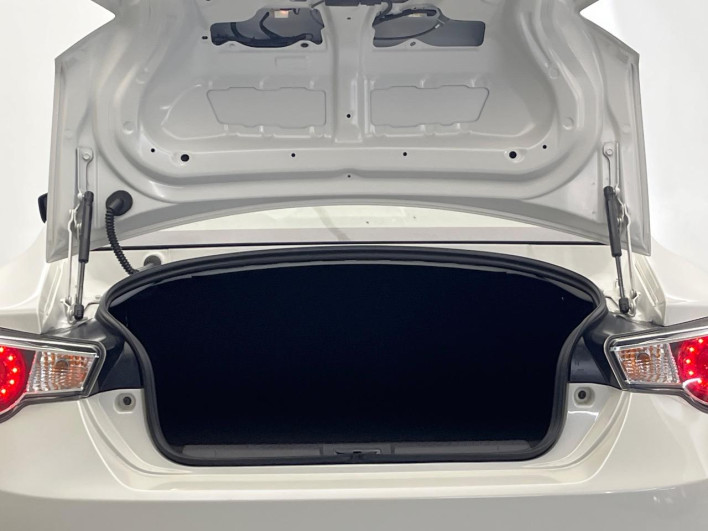 2016 Toyota 86 DBA-ZN6 (UW-6a126d38b8ac9)[23]