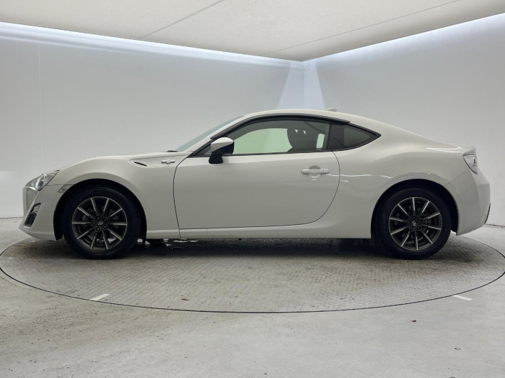 2016 Toyota 86 DBA-ZN6 (UW-6a126d38b8ac9)[17]