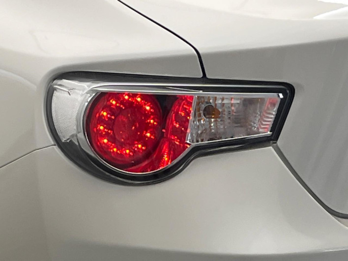 2016 Toyota 86 DBA-ZN6 (UW-6a126d38b8ac9)[27]