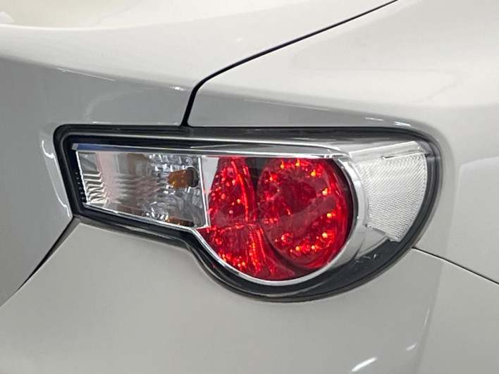 2016 Toyota 86 DBA-ZN6 (UW-6a126d38b8ac9)[28]