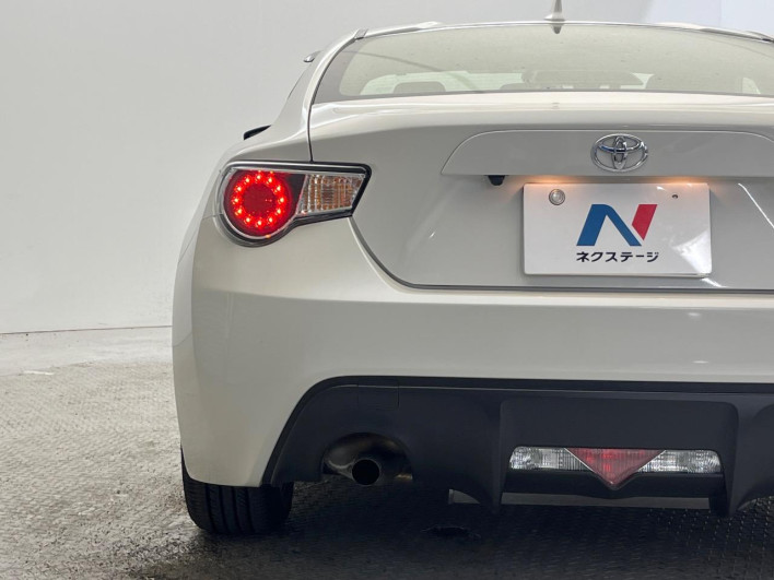 2016 Toyota 86 DBA-ZN6 (UW-6a126d38b8ac9)[25]