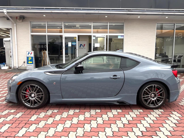 2017 Toyota 86 DBA-ZN6 (UW-6a126d39213be)[10]
