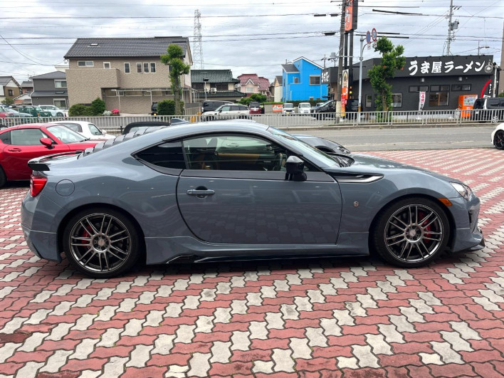 2017 Toyota 86 DBA-ZN6 (UW-6a126d39213be)[6]