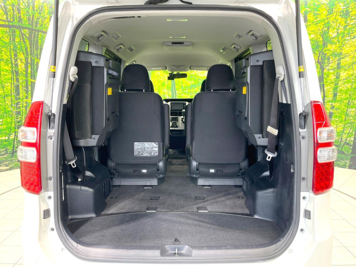 2013 Toyota Noah DBA-ZRR70G (UW-6a126d3ac793f)[10]