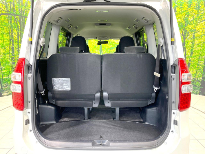 2013 Toyota Noah DBA-ZRR70G (UW-6a126d3ac793f)[9]