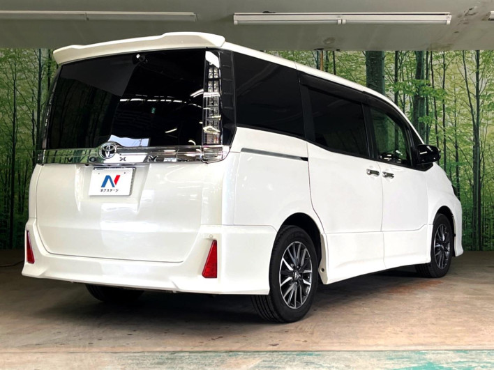 2014 Toyota Voxy DBA-ZRR80W (UW-6a126d3b47036)[22]