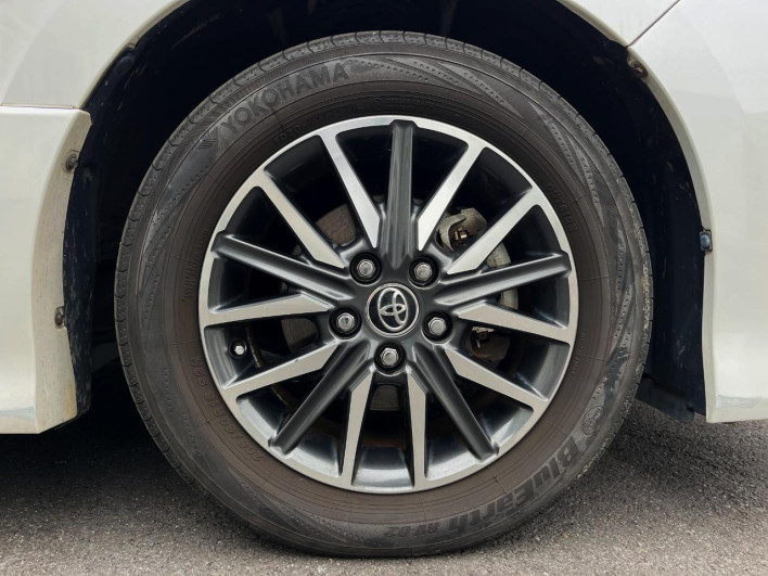 2016 Toyota Noah DBA-ZRR80W (UW-6a126d3d33e89)[12]