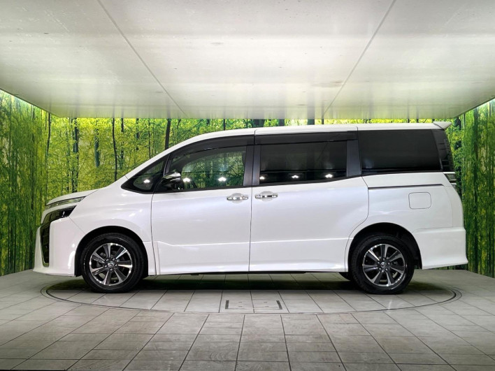 2020 Toyota Voxy 3BA-ZRR85W (UW-6a126d4288024)[19]