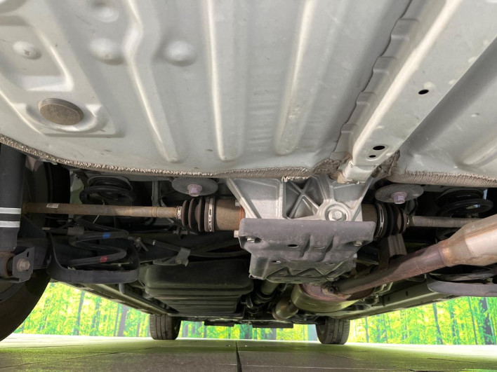 2020 Toyota Voxy 3BA-ZRR85W (UW-6a126d4288024)[24]
