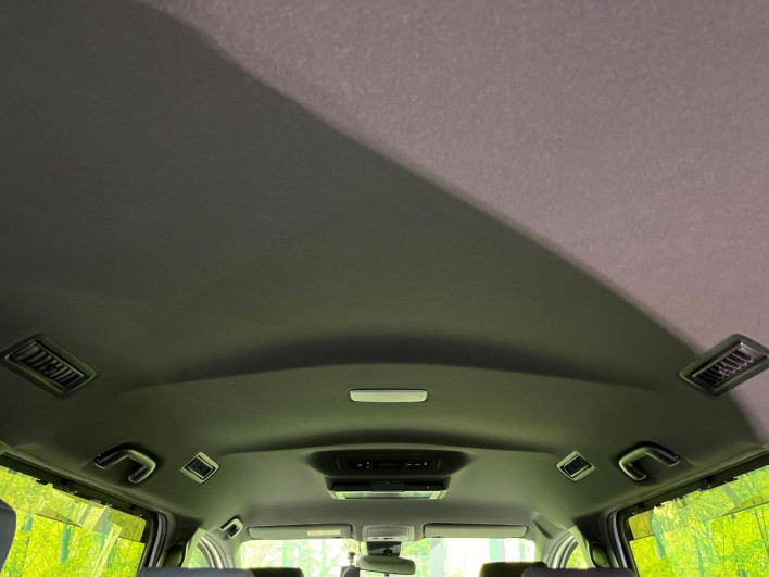 2020 Toyota Voxy 3BA-ZRR85W (UW-6a126d4288024)[22]