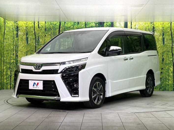 2020 Toyota Voxy 3BA-ZRR85W (UW-6a126d4288024)[12]