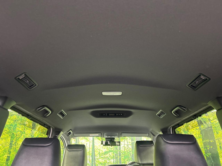 2020 Toyota Noah 3BA-ZRR85W (UW-6a126d4291b97)[6]
