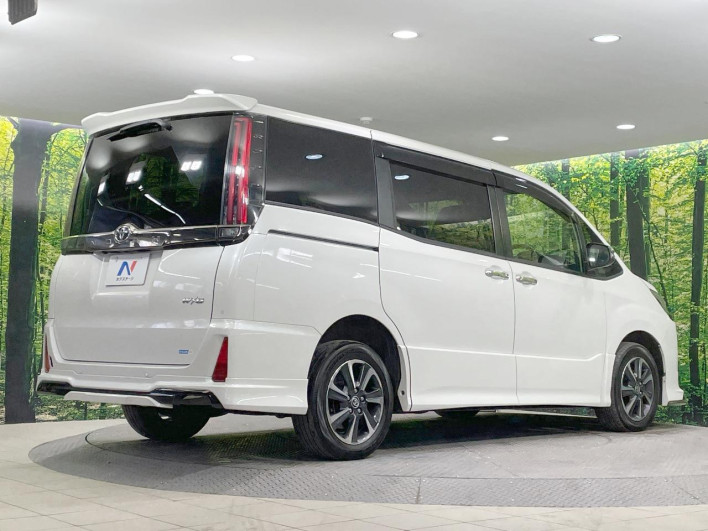 2020 Toyota Noah 3BA-ZRR85W (UW-6a126d4291d08)[5]