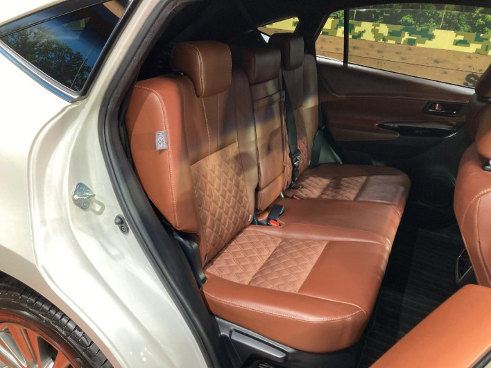 2017 Toyota Harrier DBA-ZSU60W (UW-6a126d4450677)[7]