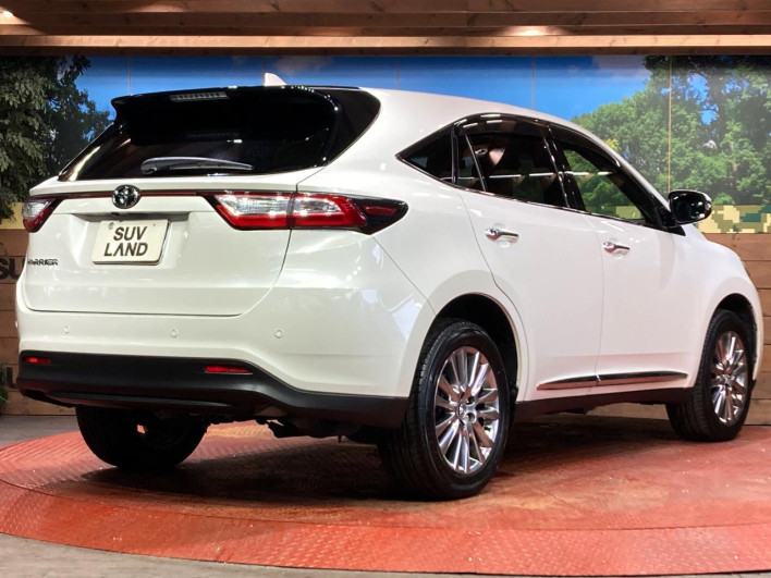 2017 Toyota Harrier DBA-ZSU60W (UW-6a126d4450677)[18]
