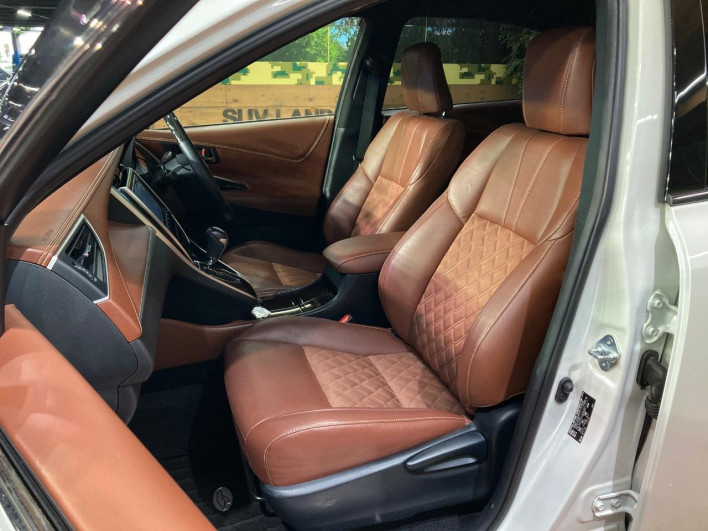 2017 Toyota Harrier DBA-ZSU60W (UW-6a126d4450677)[5]