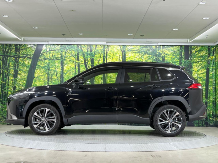2023 Toyota Corolla Cross 6AA-ZVG11 (UW-6a126d452bbd4)[5]