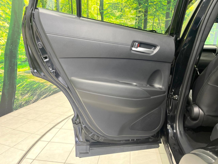 2023 Toyota Corolla Cross 6AA-ZVG11 (UW-6a126d4578cd1)[8]