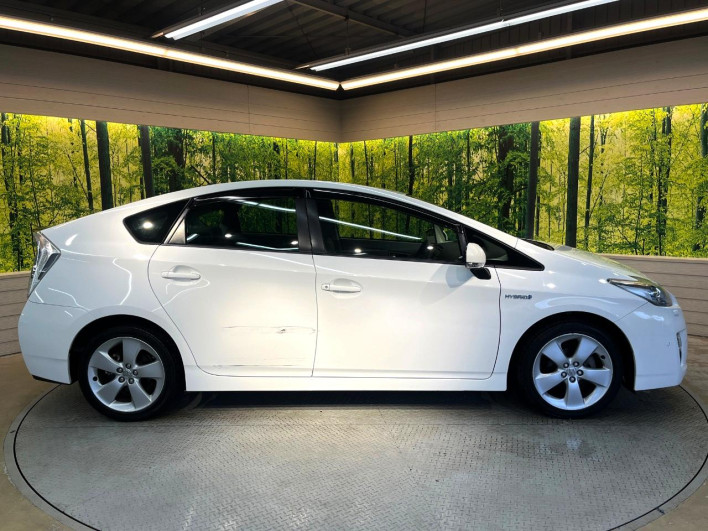 2009 Toyota Prius DAA-ZVW30 (UW-6a126d4908cc2)[10]