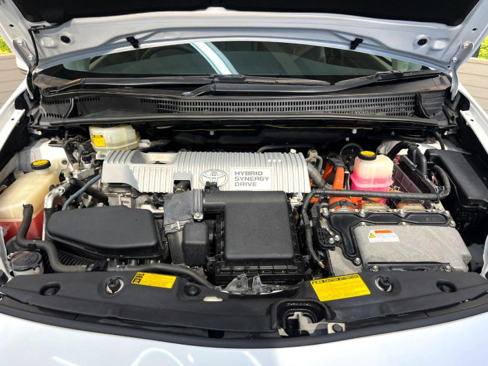 2009 Toyota Prius DAA-ZVW30 (UW-6a126d4908cc2)[4]