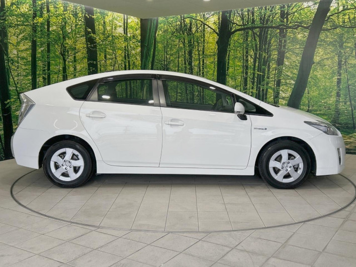 2011 Toyota Prius DAA-ZVW30 (UW-6a126d492f102)[24]