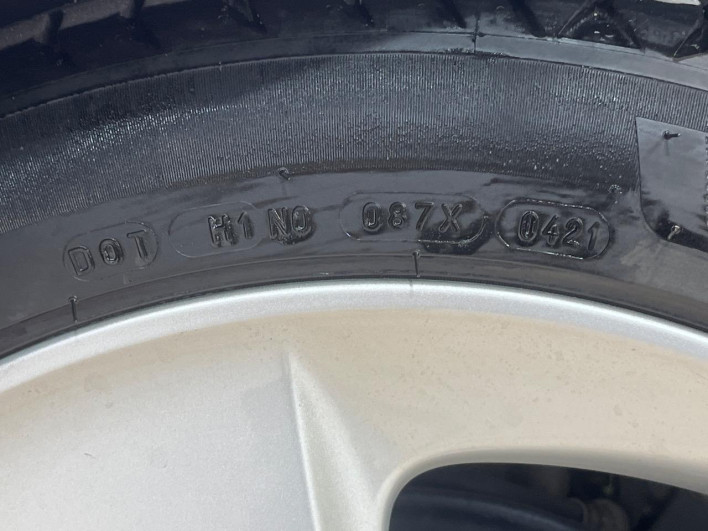 2013 Toyota Prius DAA-ZVW30 (UW-6a126d497236c)[7]