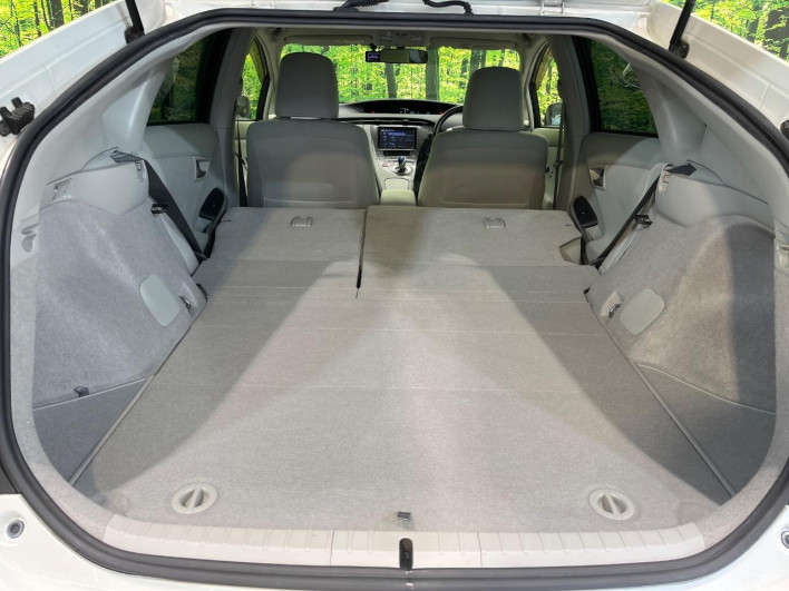 2013 Toyota Prius DAA-ZVW30 (UW-6a126d497236c)[28]