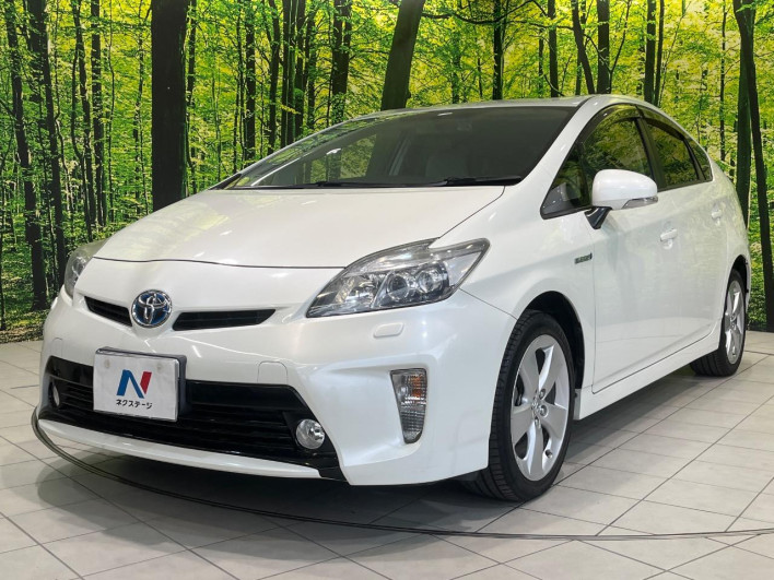2013 Toyota Prius DAA-ZVW30 (UW-6a126d497236c)[12]