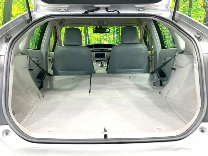 2013 Toyota Prius DAA-ZVW30 (UW-6a126d4ae0fb7)[10]