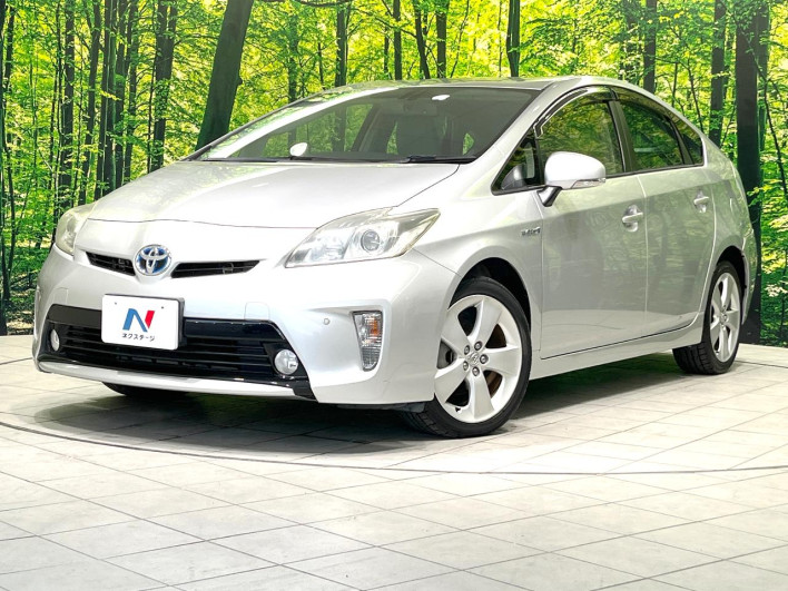 2013 Toyota Prius DAA-ZVW30 (UW-6a126d4ae0fb7)[0]
