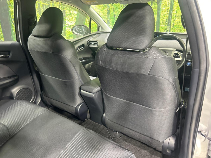 2016 Toyota Prius DAA-ZVW50 (UW-6a126d4d439d3)[27]