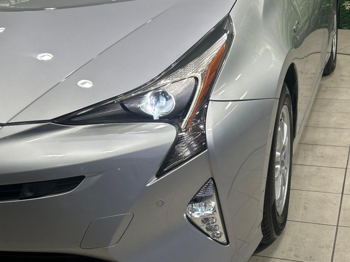 2016 Toyota Prius DAA-ZVW50 (UW-6a126d4d439d3)[12]