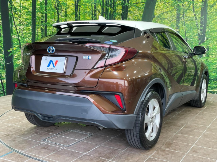 2018 Toyota C-HR DAA-ZYX10 (UW-6a126d67d46f0)[18]