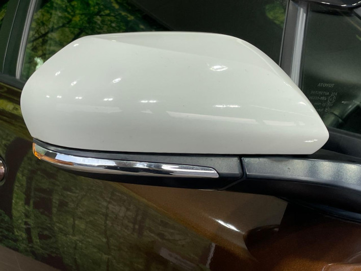 2018 Toyota C-HR DAA-ZYX10 (UW-6a126d67d46f0)[22]