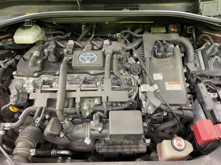 2018 Toyota C-HR DAA-ZYX10 (UW-6a126d67d46f0)[4]