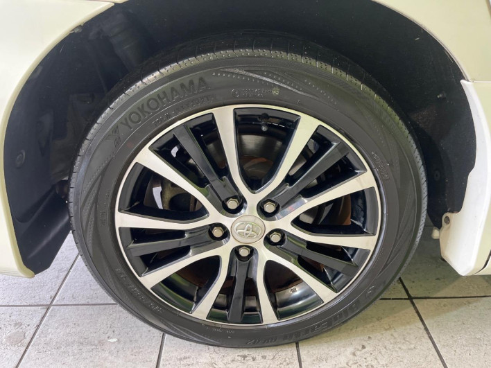 2012 Toyota Estima DBA-ACR50W (UW-6a13ef8b1b937)[18]