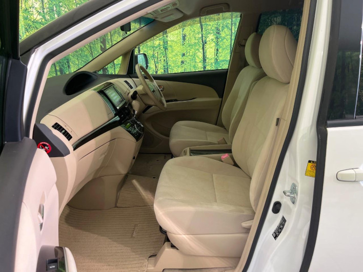 2012 Toyota Estima DBA-ACR50W (UW-6a13ef8b1b937)[12]