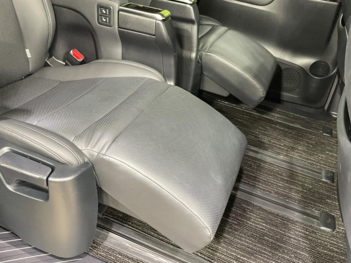 2021 Toyota Vellfire 3BA-AGH30W (UW-6a13ef91a49ef)[25]